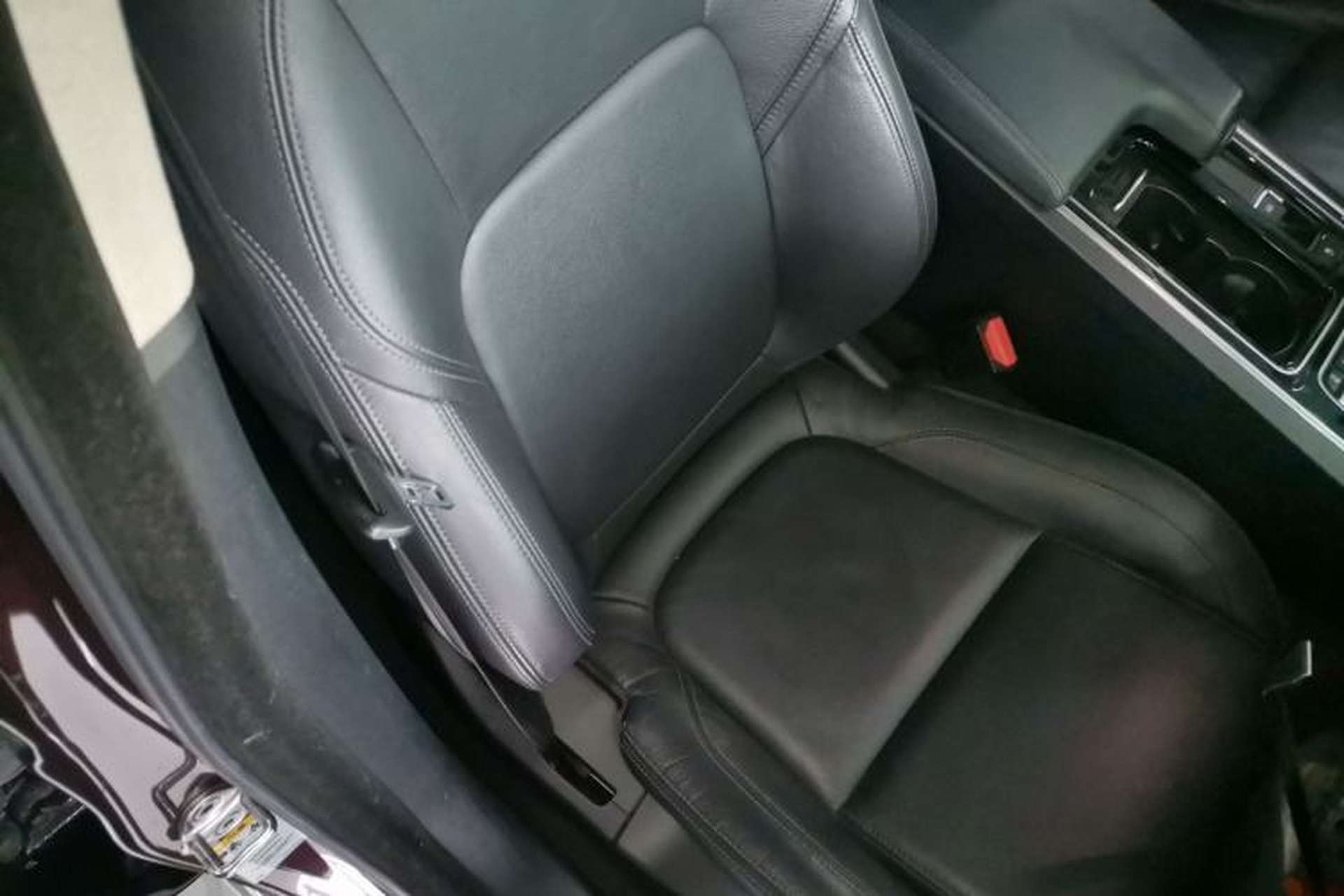 Used Jaguar XFL 2018 XFL 2.0T 200PS Elite Edition Right Front Seat