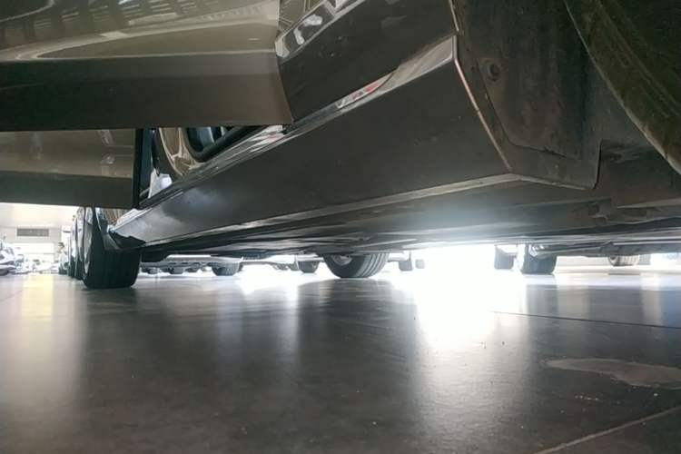 Used Jaguar XFL 2018 XFL 2.0T 200PS Elite Edition Right Side Sill