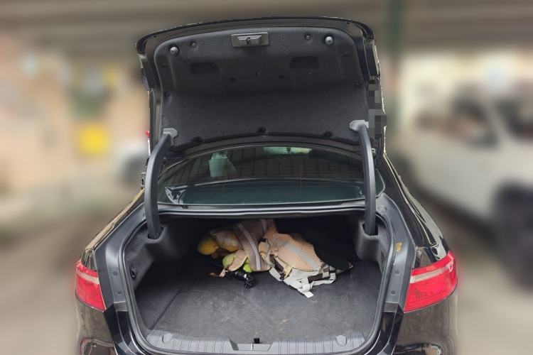 Used Jaguar XFL 2018 XFL 2.0T 200PS Elite Edition Trunk