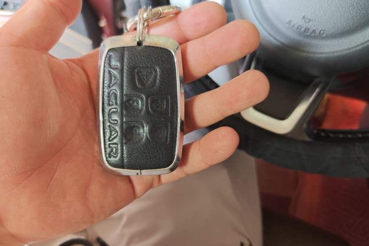 Used Jaguar XFL 2018 XFL 2.0T 250 PS Luxury Edition Vehicle Key