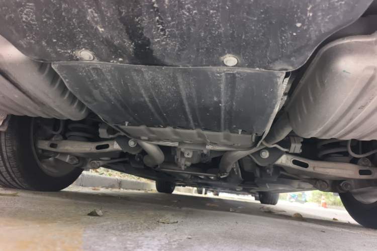 Used Jaguar XFL 2018 XFL 2.0T 250 PS Luxury Edition Chassis Rear