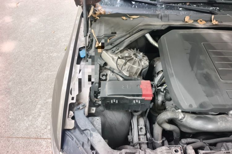 Used Jaguar XFL 2018 XFL 2.0T 250 PS Luxury Edition Engine Bay Right