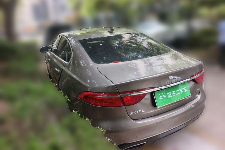 Used Jaguar XFL 2018 XFL 2.0T 250 PS Luxury Edition Rear Left 45 Deg