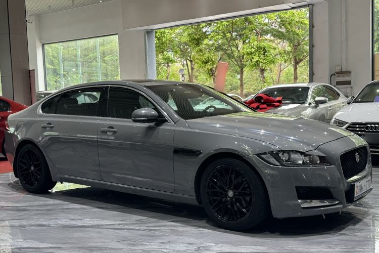 Used Jaguar XFL 2018 XFL 2.0T 200PS Elite Edition Exterior 3