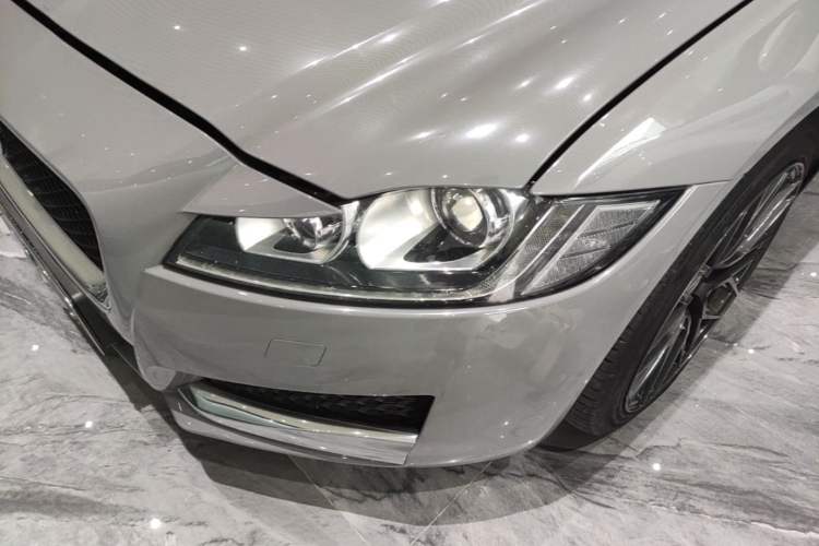 Used Jaguar XFL 2018 XFL 2.0T 200PS Elite Edition Left Front Headlight