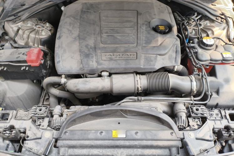Used Jaguar XFL 2018 XFL 2.0T 250 PS Luxury Edition Engine Bay