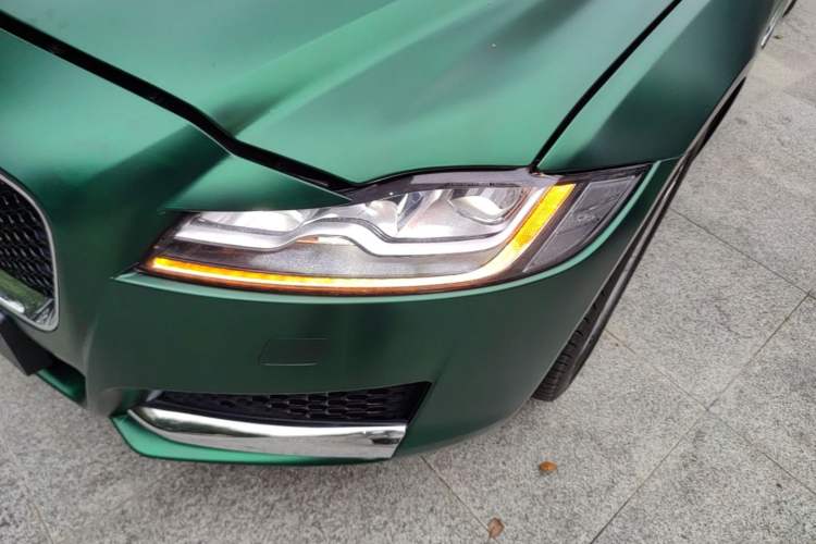 Used Jaguar XFL 2018 XFL 2.0T 250 PS Luxury Edition Left Front Headlight