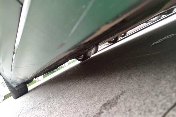 Used Jaguar XFL 2018 XFL 2.0T 250 PS Luxury Edition Right Side Sill