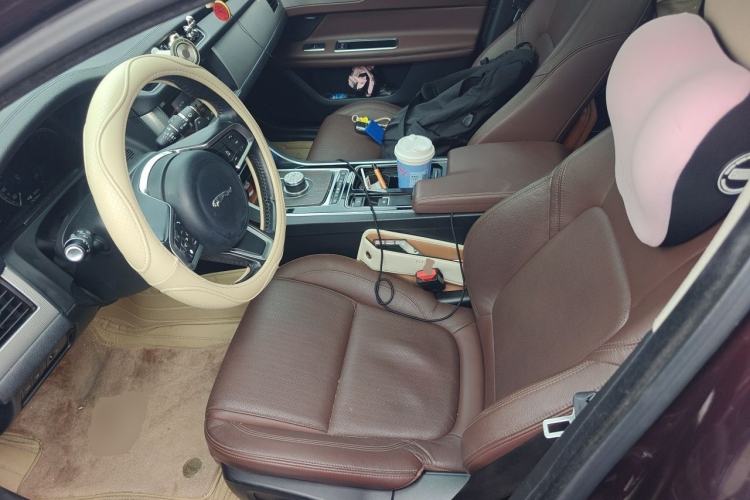 Used Jaguar XFL 2018 XFL 2.0T 250 PS Luxury Edition Left Front Seat