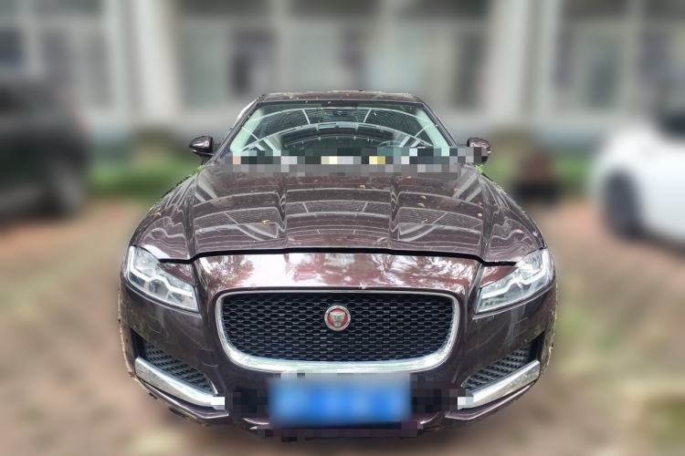 Used Jaguar XFL 2018 XFL 2.0T 250 PS Luxury Edition Front