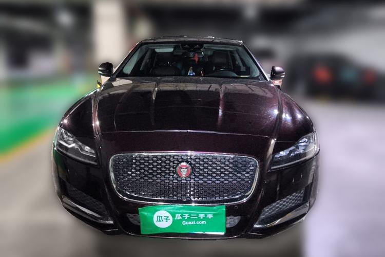 Used Jaguar XFL 2018 XFL 2.0T 250 PS Luxury Edition Front