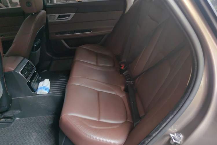 Used Jaguar XFL 2018 XFL 2.0T 250 PS Luxury Edition Left Rear Seat