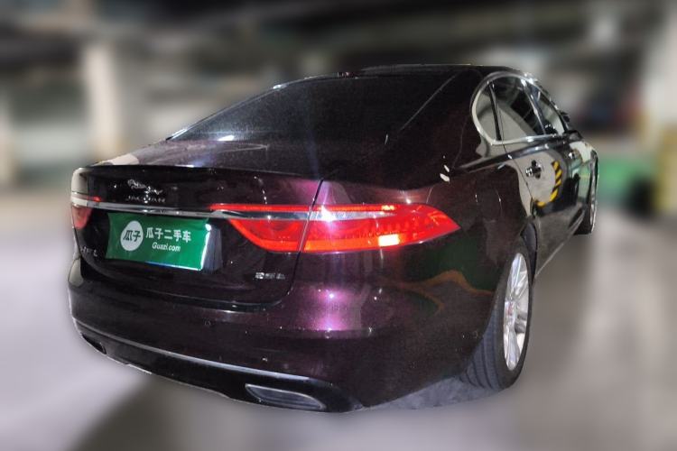Used Jaguar XFL 2018 XFL 2.0T 250 PS Luxury Edition Rear Right 45 Deg