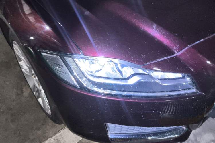 Used Jaguar XFL 2018 XFL 2.0T 250 PS Luxury Edition Right Front Headlight
