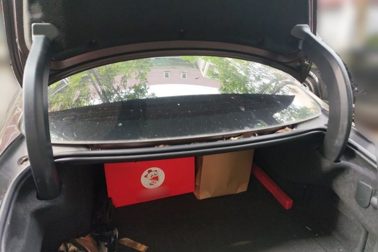 Used Jaguar XFL 2018 XFL 2.0T 250 PS Luxury Edition Trunk