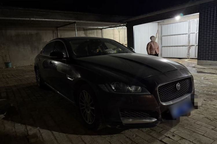 Used Jaguar XFL 2018 XFL 2.0T 200PS Luxury Edition Exterior 2