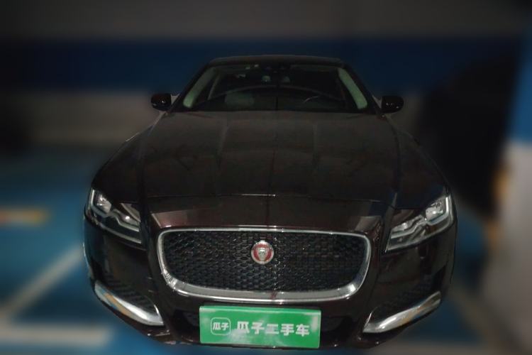 Used Jaguar XFL 2018 XFL 2.0T 250 PS Premium Edition Front