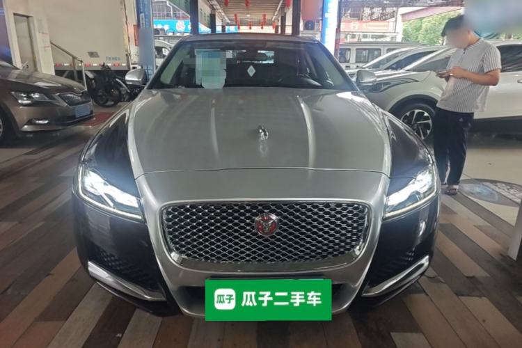 Used Jaguar XFL 2018 XFL 2.0T 250 PS Premium Edition Front
