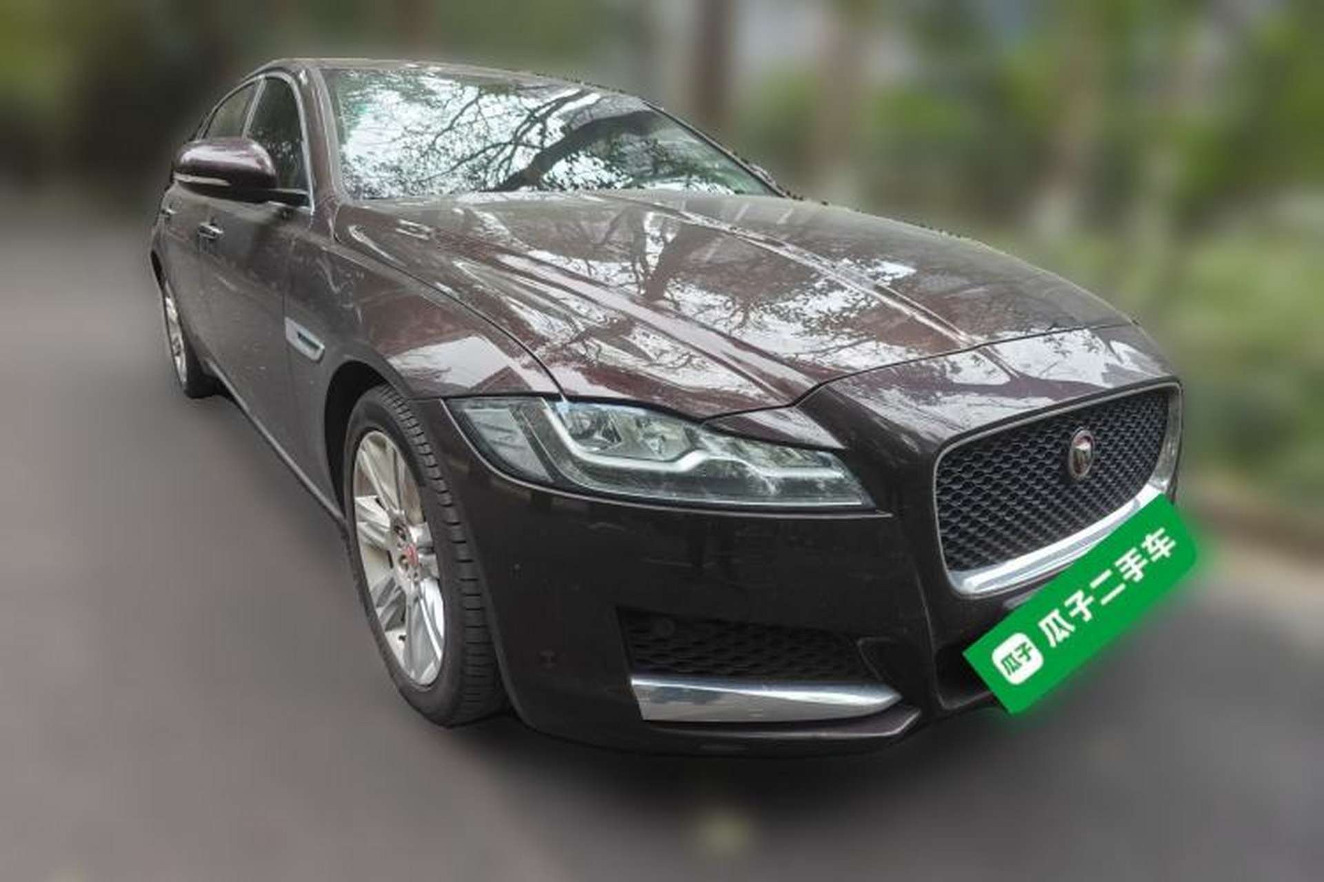 Used Jaguar XFL 2018 XFL 2.0T 250 PS Luxury Edition Front Right 45 Deg