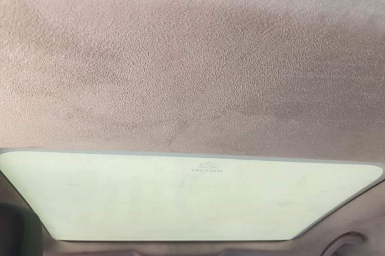 Used Jaguar XFL 2018 XFL 2.0T 200PS Elite Edition Headliner