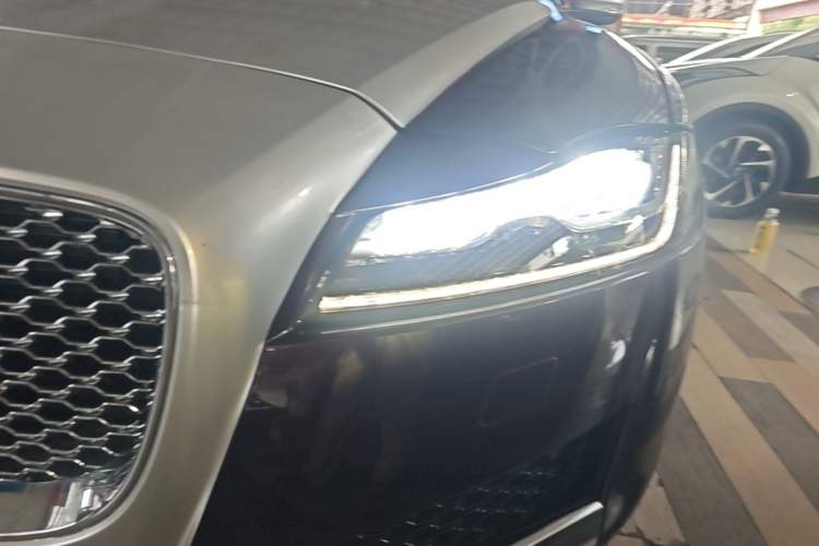 Used Jaguar XFL 2018 XFL 2.0T 250 PS Premium Edition Left Front Headlight