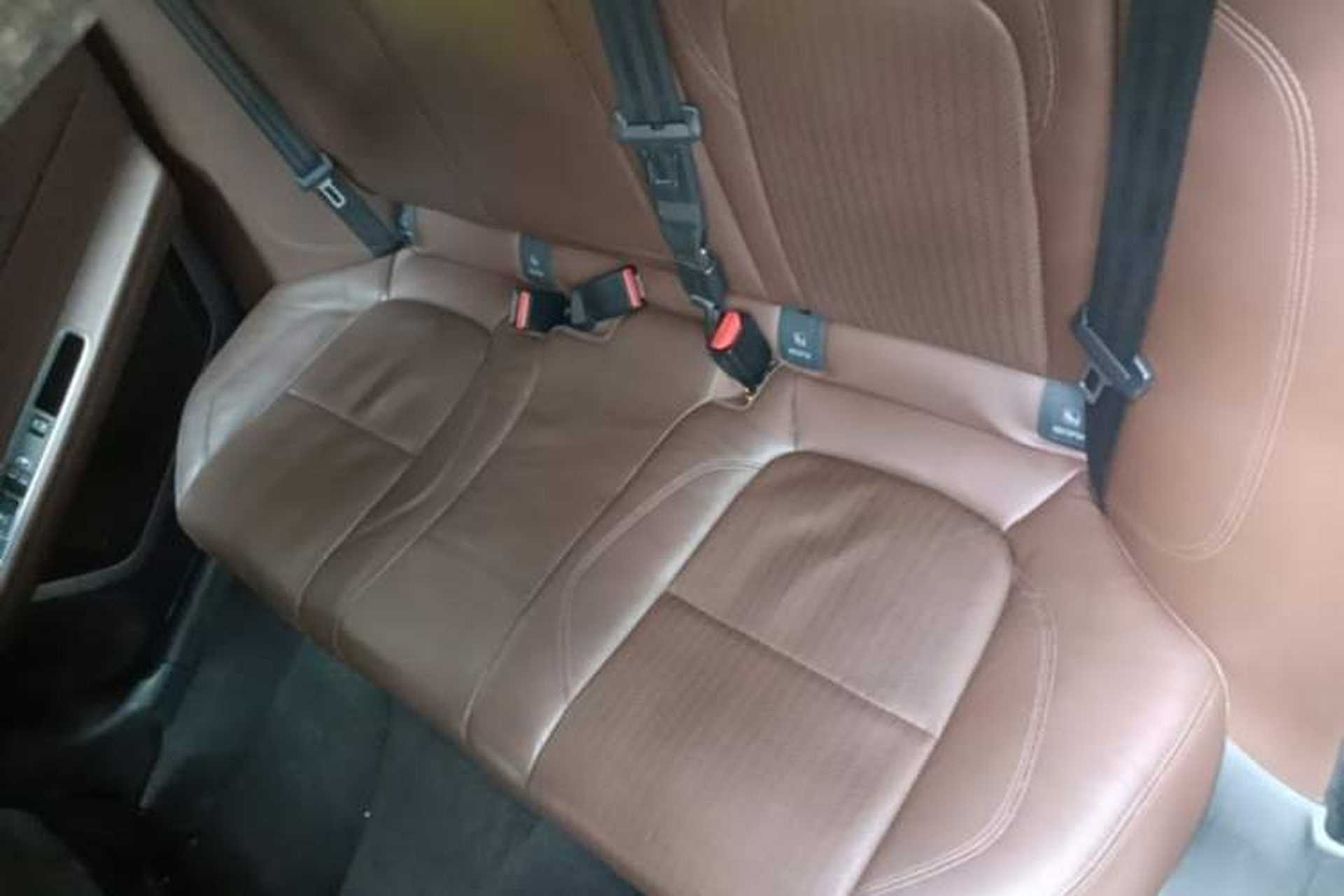 Used Jaguar XFL 2018 XFL 2.0T 250 PS Premium Edition Left Rear Seat