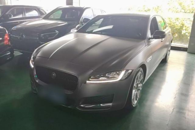 Używany Jaguar XFL 2018 XFL 2.0T 250 PS Premium Edition