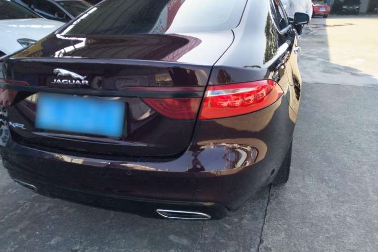 Used Jaguar XFL 2018 XFL 2.0T 250 PS Luxury Edition Rear Right 45 Deg