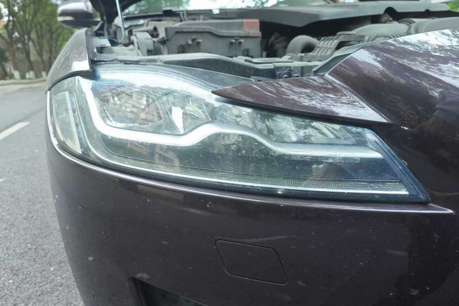 Used Jaguar XFL 2018 XFL 2.0T 250 PS Luxury Edition Right Front Headlight