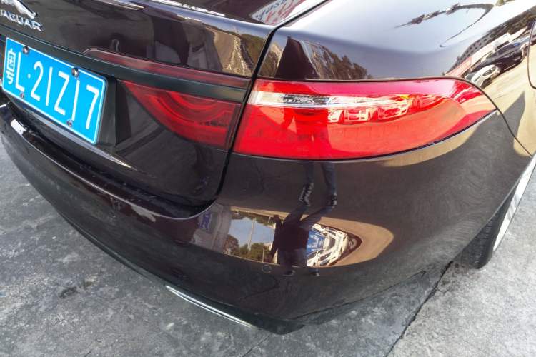 Used Jaguar XFL 2018 XFL 2.0T 250 PS Luxury Edition Right Rear Taillight