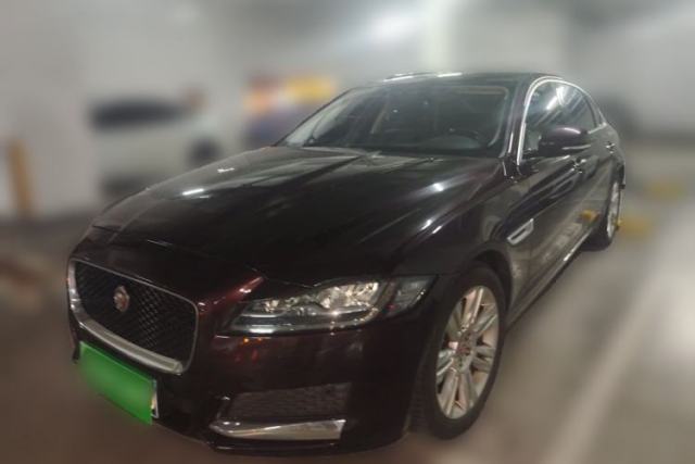Jaguar XFL 2018 XFL 2.0T 250 PS Luxury Edition de segunda mano