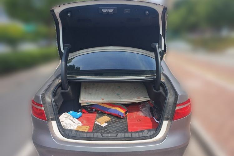 Used Jaguar XFL 2018 XFL 2.0T 250 PS Premium Edition Trunk