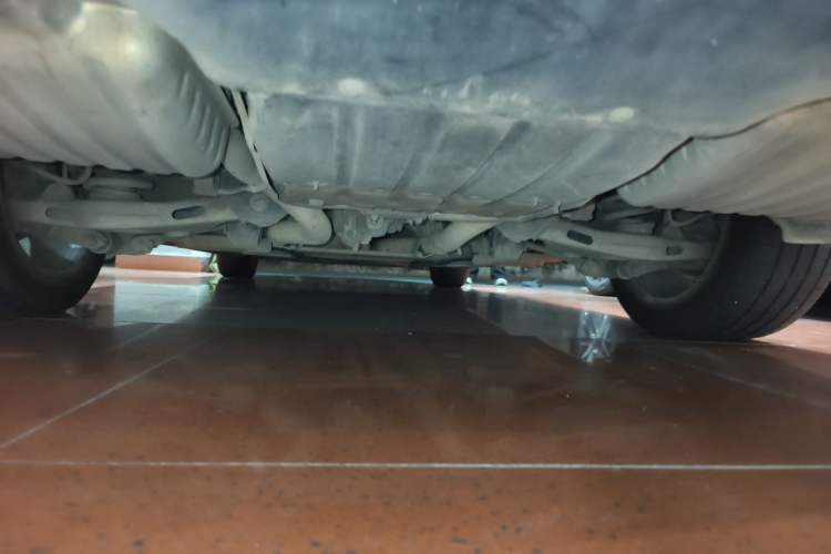Used Jaguar XFL 2018 XFL 2.0T 250 PS Premium Edition Chassis Rear