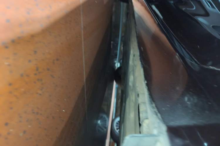Used Jaguar XFL 2018 XFL 2.0T 250 PS Premium Edition Chassis Rear Left