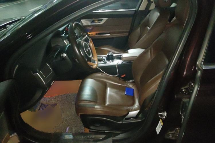 Used Jaguar XFL 2018 XFL 2.0T 250 PS Luxury Edition Driver Seat