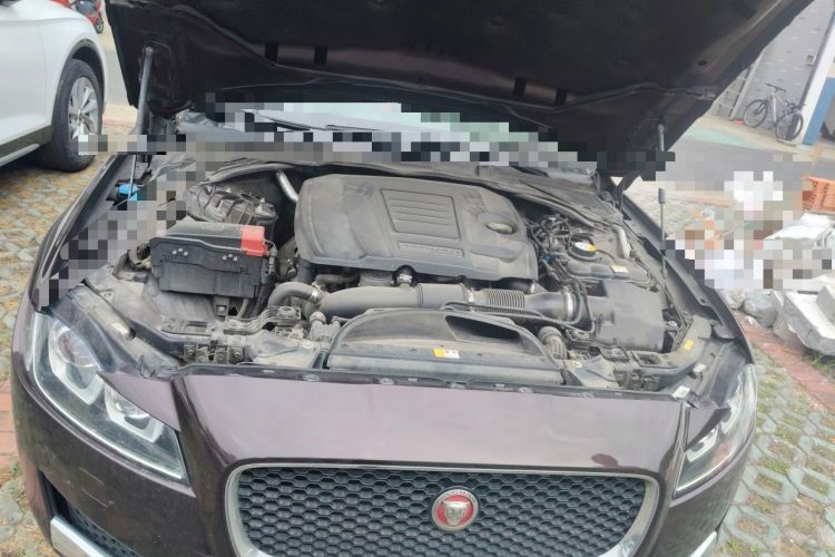 Used Jaguar XFL 2018 XFL 2.0T 200PS Elite Edition Engine Bay
