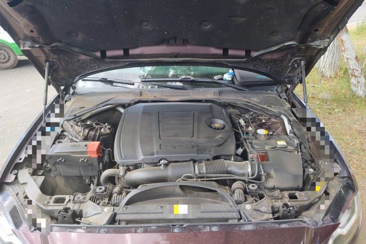 Used Jaguar XFL 2018 XFL 2.0T 250 PS Luxury Edition Engine Bay