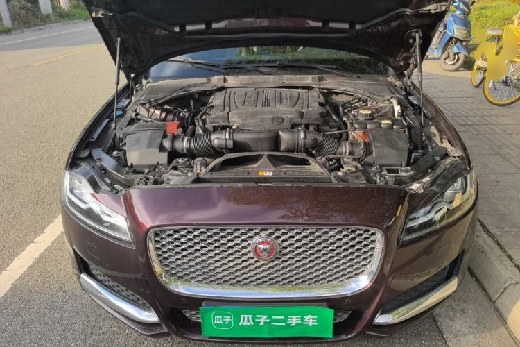 Used Jaguar XFL 2018 XFL 3.0 SC 340 PS Luxury Edition Engine Bay