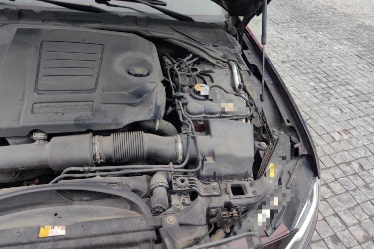 Used Jaguar XFL 2018 XFL 2.0T 250 PS Luxury Edition Engine Bay Left