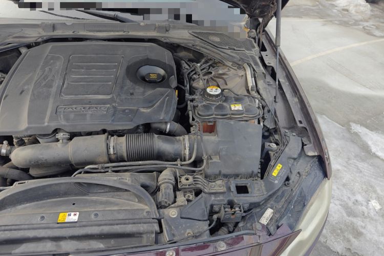 Used Jaguar XFL 2018 XFL 2.0T 250 PS Luxury Edition Engine Bay Left
