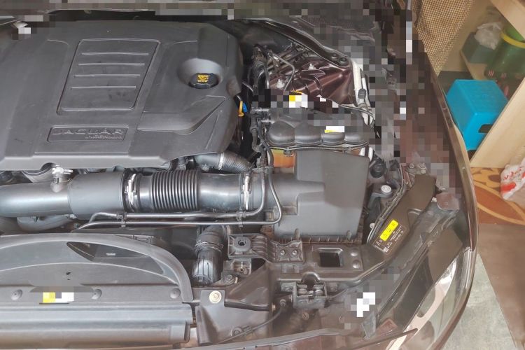 Used Jaguar XFL 2018 XFL 2.0T 200PS Luxury Edition Engine Bay Left