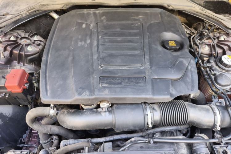 Used Jaguar XFL 2018 XFL 2.0T 250 PS Luxury Edition Engine Bay