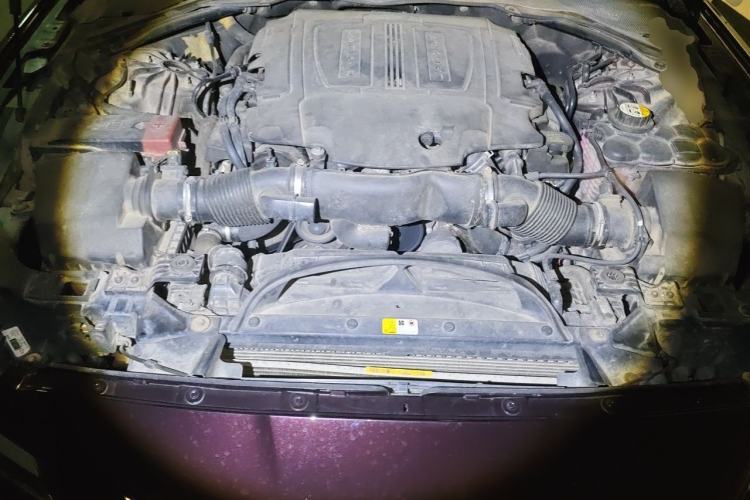 Used Jaguar XFL 2018 XFL 3.0 SC 340 PS Luxury Edition Engine Bay