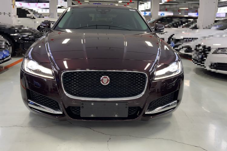 Used Jaguar XFL 2018 XFL 2.0T 250 PS Luxury Edition Exterior 1