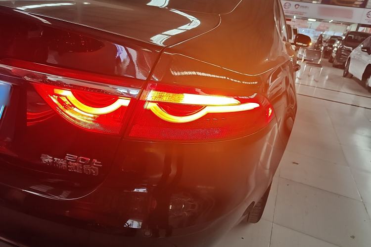 Used Jaguar XFL 2018 XFL 2.0T 200PS Elite Edition Exterior 1