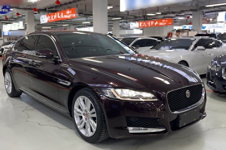 Used Jaguar XFL 2018 XFL 2.0T 250 PS Luxury Edition Exterior 2