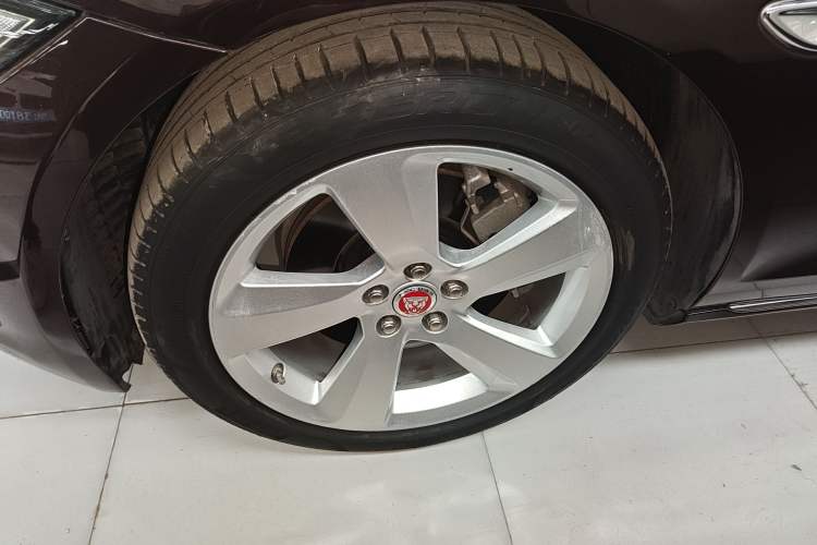 Used Jaguar XFL 2018 XFL 2.0T 200PS Elite Edition Exterior 2