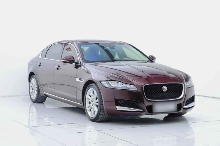 Used Jaguar XFL 2018 XFL 2.0T 250 PS Luxury Edition Exterior 2