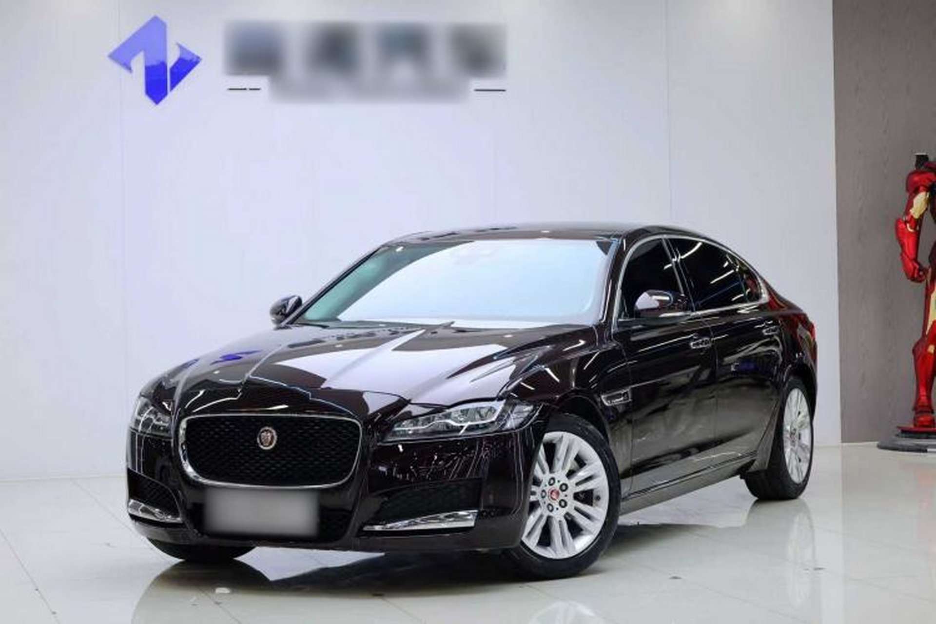 Used Jaguar XFL 2018 XFL 2.0T 250 PS Luxury Edition Exterior 8