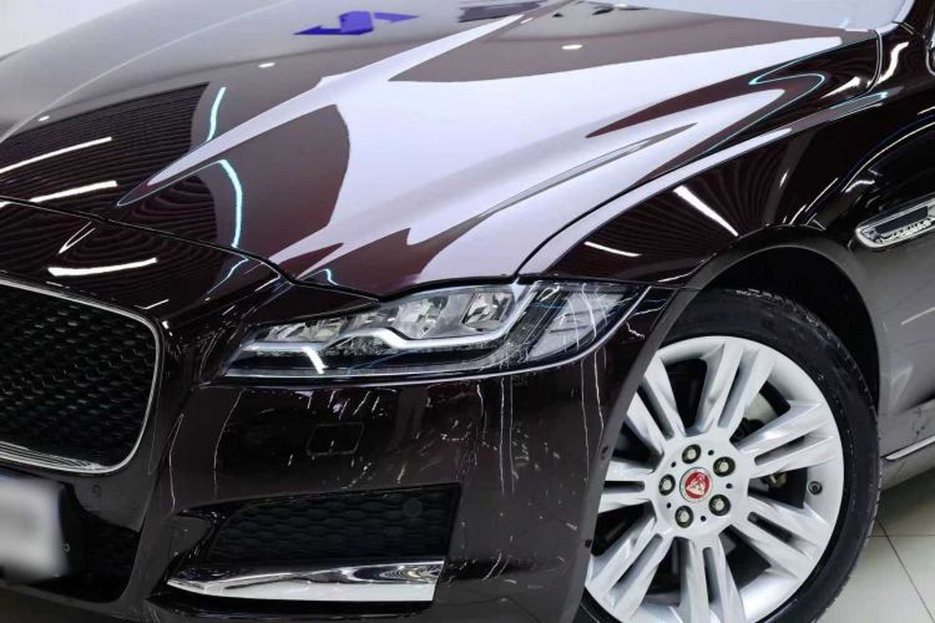 Used Jaguar XFL 2018 XFL 2.0T 250 PS Luxury Edition Exterior 9